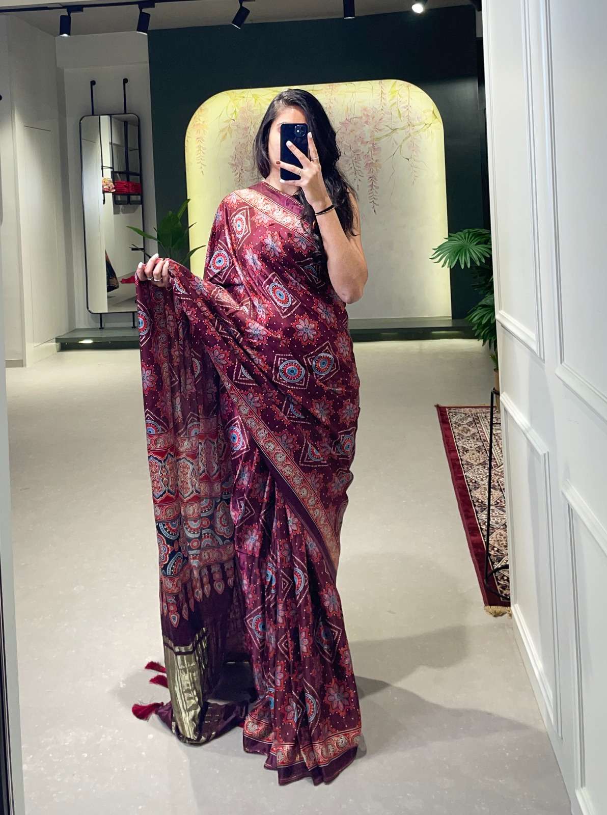 Most fabulous designer gaji silk bandhani saree
